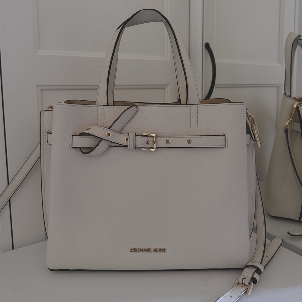 Premium Neutral White Michael Kors Bag Medium Size - Like New Without Tags